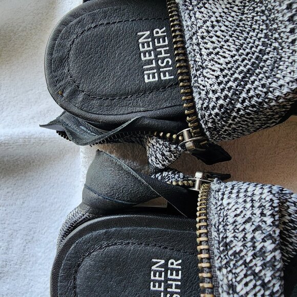 NWOT EILEEN FISHER STRETCHY FABRIC BLACK/WHITE KNIT SANDALS SIZE 7M - Picture 2 of 11